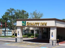 Quality Inn, ξενοδοχείο σε Owen Sound