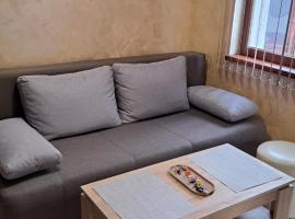 Къща за гости Иванови, Hotel in Targowischte