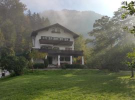 A picture of the hotel: Villa Bergkristall