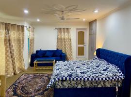 Al Jalal, hotel in Srinagar