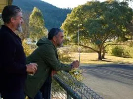 Talbingo Lodge - Selwyn Accommodation