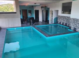 Complejo Los Cipreses, hôtel à Villa Carlos Paz