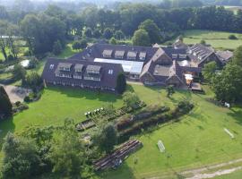 A picture of the hotel: Landhuishotel De Bloemenbeek