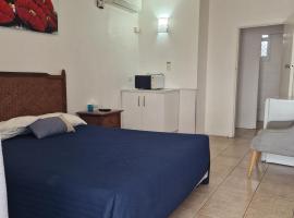 A1 Inn the city A1 Car Rentals, Hotel in Cairns