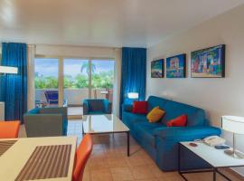 Sublime Stay - Royal Retreats at Maho Beach, hotelli kohteessa Lowlands