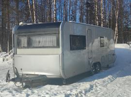 Northern Lights Camper, hotel in Rovaniemi