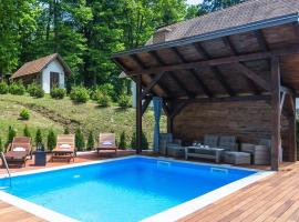 Holiday House Papuk, Hotel in Novo Zvecevo