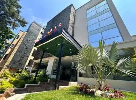 Greenview Medellin By St Hoteles