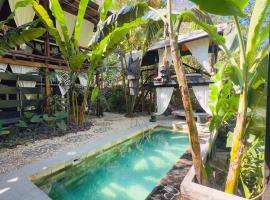 Canaima Chill House, hotel in Santa Teresa Beach