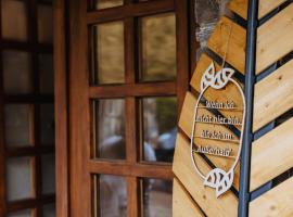 Außerhalb2 - Chalet Wassermühle, hotel v destinaci Weisel