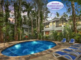 The Reef Retreat Palm Cove, hotel in Palm Cove