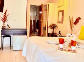 Hostal La Rosa, ξενοδοχείο στο Κάθερες