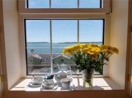 KCM Urban Retreats, ξενοδοχείο σε Cobh