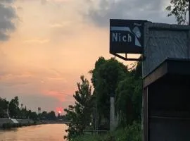 Nicha at Ayutthaya
