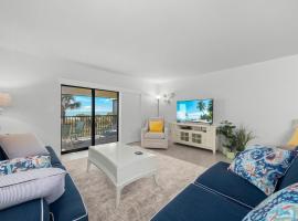 Sanddollar #A201, hotel in Ybel