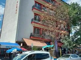 Öz ALTINBAŞAK OTEL