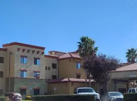 Best Western Hesperia-Victorville Suites