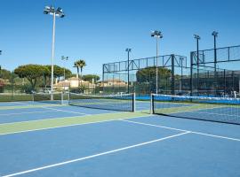 Browns Sports Resort, hotel u gradu Vilamoura