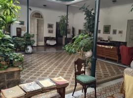 Casa rosa 4, hotel en Mercedes