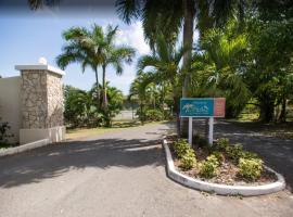 Pristine Resort Beach, Hotel in La Grande Princesse