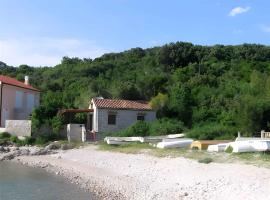 Holiday home in Stivan - Insel Cres 13654, Hotel in Štivan