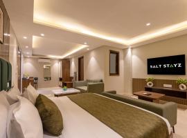 Saltstayz Premier - Paschim Vihar, hotel in New Delhi