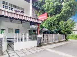 Hotel O Jalan Jenderal Sudirman Near Imam Bonjol Square Formerly Nelvi Guest House