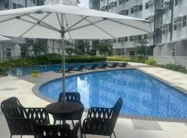 Muntinlupa Staycation Leaf Residences