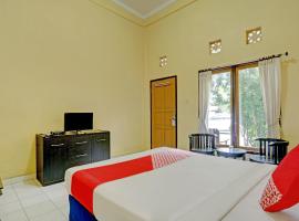 OYO 3096 Hotel Dewi Warsiki Near Gilimanuk Port, hotel in Gilimanuk
