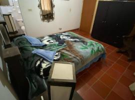 2460 Hostal Café Bar Glamping, hotel v destinaci Cácota