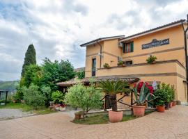 Locanda Tanè, hotel v destinaci San Giovanni in Strada