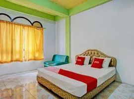OYO 93237 Hotel Triarga