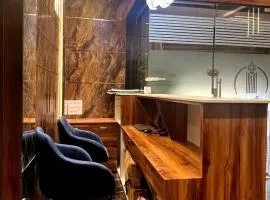 Hotel Sky Suite-Sahar Cargo And Intl Airport