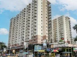 OYO 93585 Apartemen Cibubur Village By Raja Property