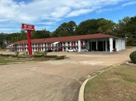 OYO Hotel Jefferson TX Hwy 59