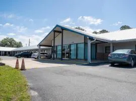 OYO Hotel Ocala, FL I-75
