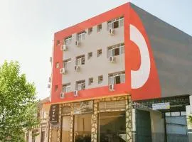 OYO Hotel Boneville, São Paulo