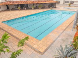 OYO New Anápolis Hotel, Imperatriz, hotel in Imperatriz