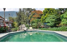 Capital O Posada Del Pescador Jocotepec, ξενοδοχείο σε Chapala