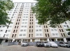 OYO 94087 Apartemen 19 Avenue By Rh