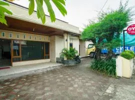 Capital O 90643 Suri Guest House Syariah