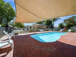 Albury Holiday Park, hotel in Albury