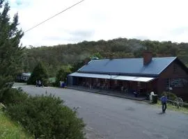 Walcha Road Hotel
