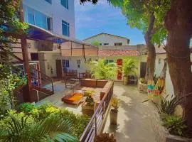 Hotel Ucla Center