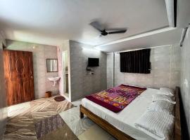 ROYAL GRAND RESIDENCY near Paradise Beach, hotel Puduccseriben