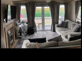 Lodge by the Sea, hotell sihtkohas Kinmel Bay