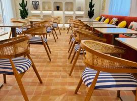 Hôtel Gabriel, ξενοδοχείο στη Μεντόν