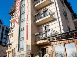 Hoshen Hotel