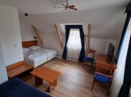 Wellness Penzion HORSE FARM, hotel en Bravantice