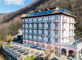 Hotel Funicolare, hotel v destinaci Lanzo dʼIntelvi